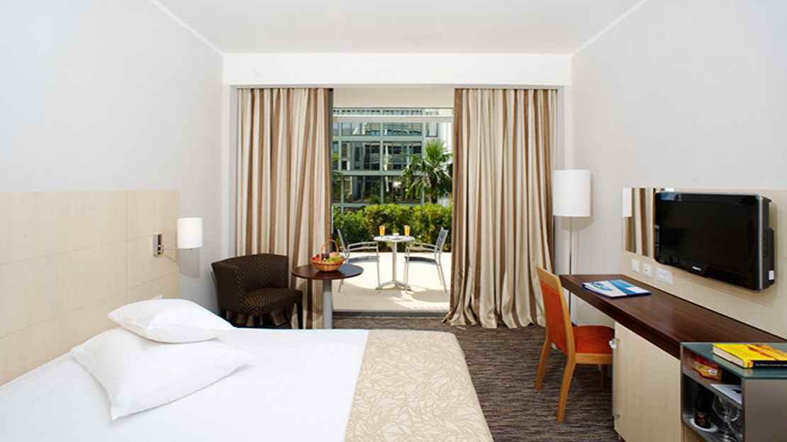 Superior Family Room